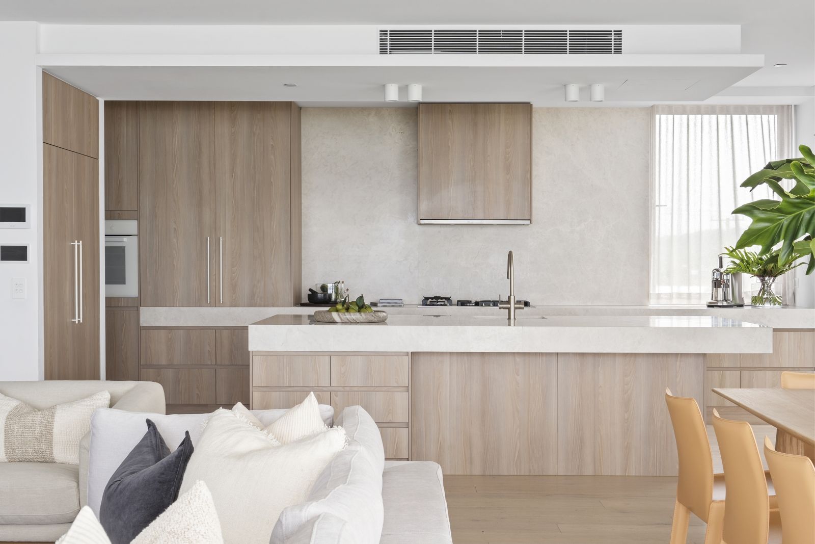 the esplanade palm beach interior design service - kitchen