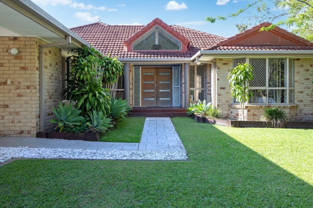 32 Boreen Court Helensvale 4212 QLD