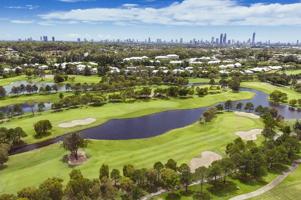 Benowa Waters - Golf Course