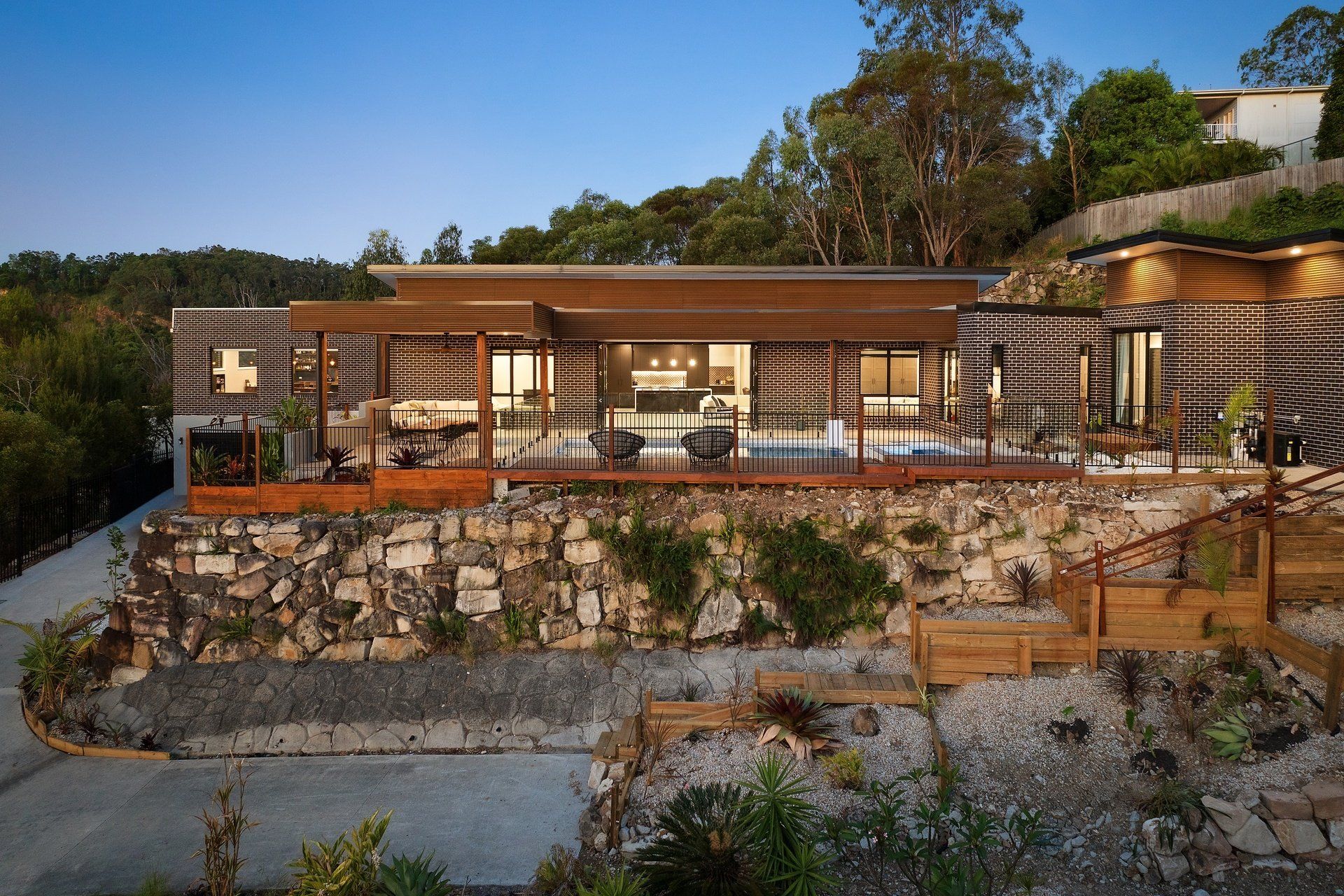 Burleigh Heads - Home on Burleigh Hill