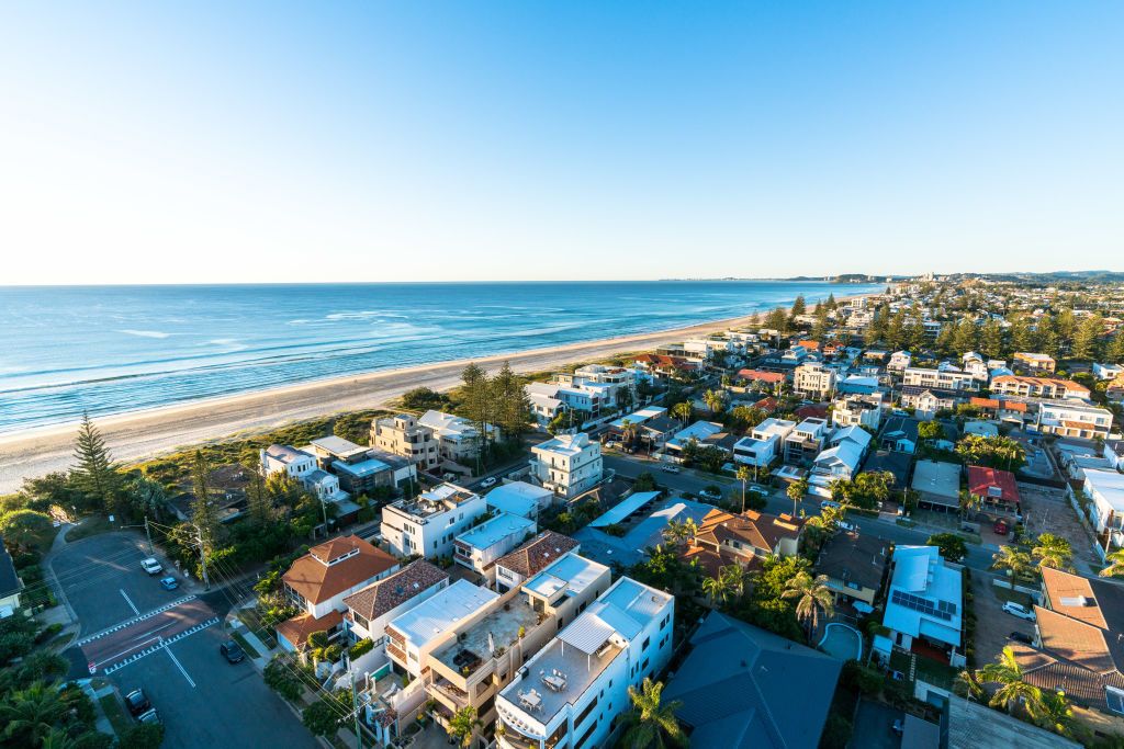 Mermaid Beach - Coastline