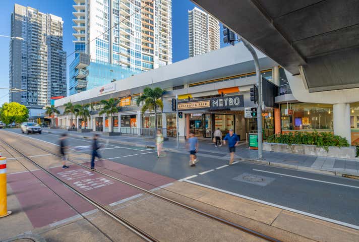 Southport - Australia Fair and Tram