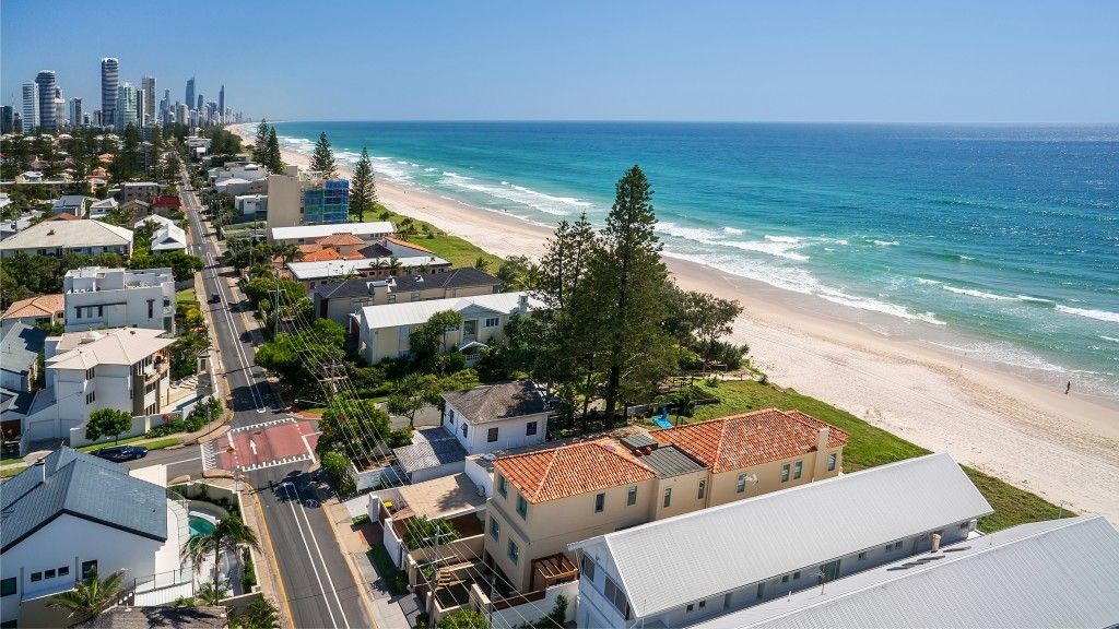 mermaid beach, gold coast