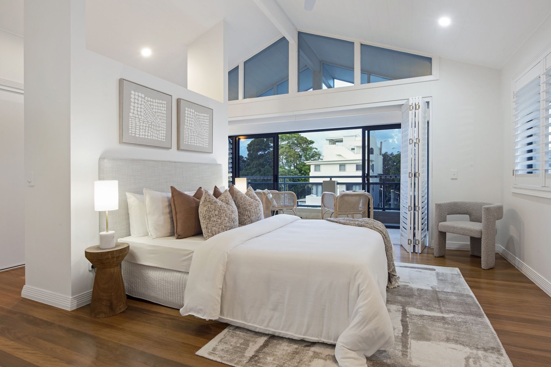 Brakes Crescent Miami - Furnished master suite